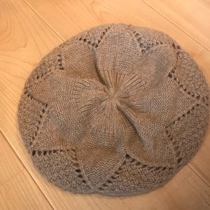 Banana Republic beret